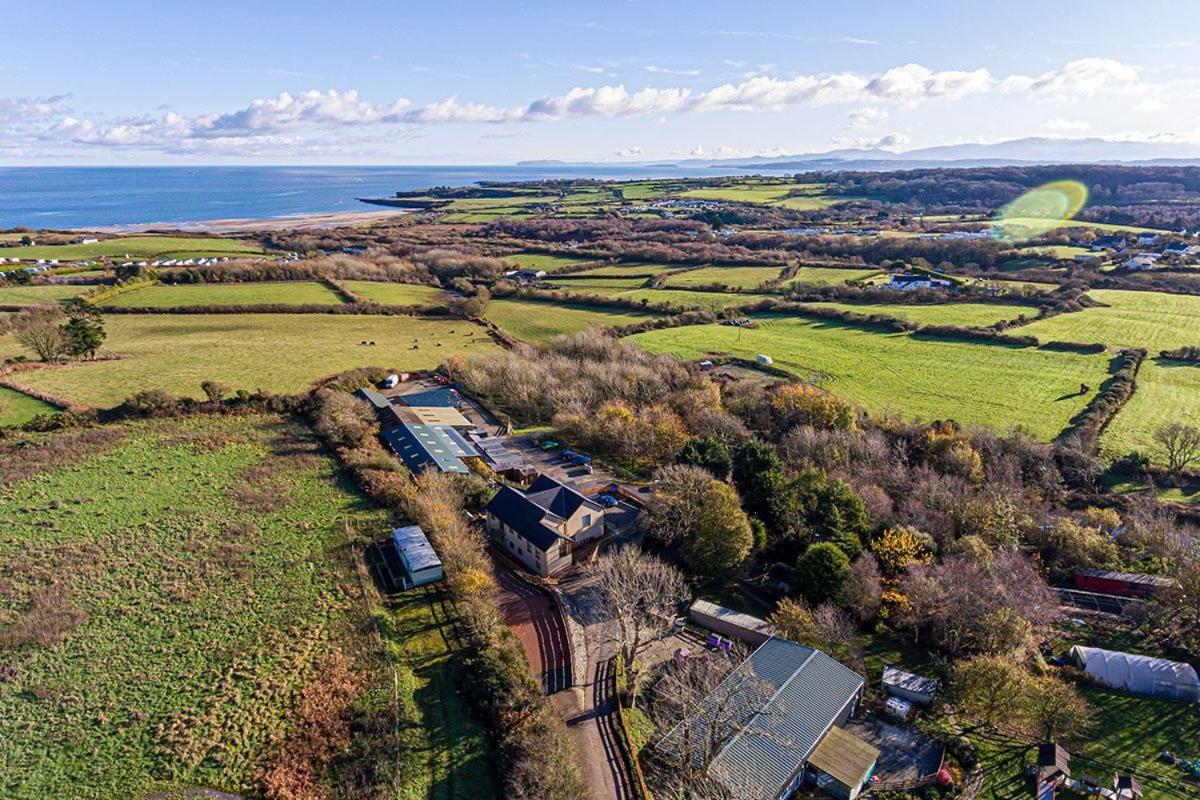 Hendy - Tyddyn Mon Villa Moelfre Bagian luar foto